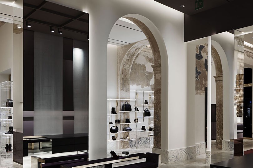 Antonia Milano Clothing Store In Milano Yourshoppingmap Com