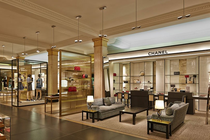 Harrods Clothing store in Londra