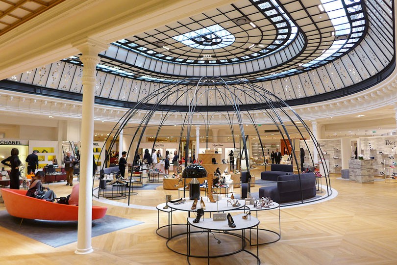 Le Bon Marche Clothing Store In Parigi Yourshoppingmap Com