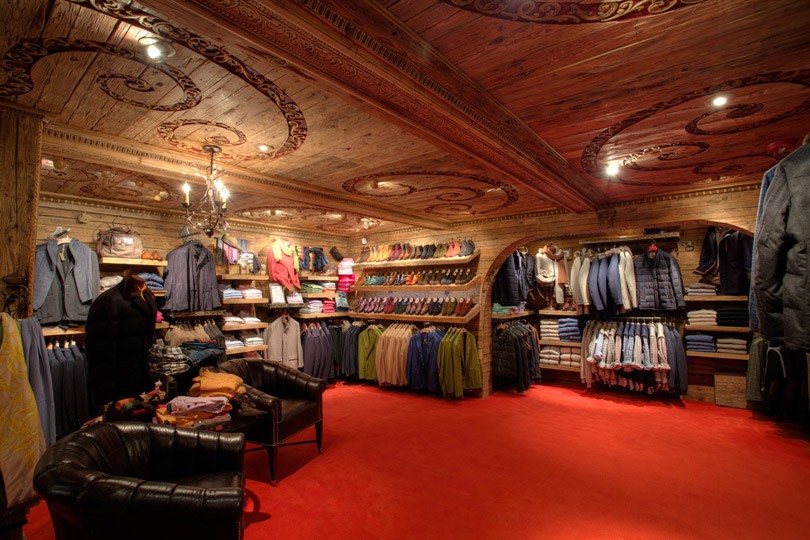 Axel's Abbigliamento Uomo Donna a Vail ShoppingMap.it