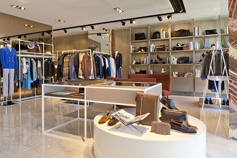 Fashion Clinic Boavista - Clothing store in Porto | YourShoppingMap.com