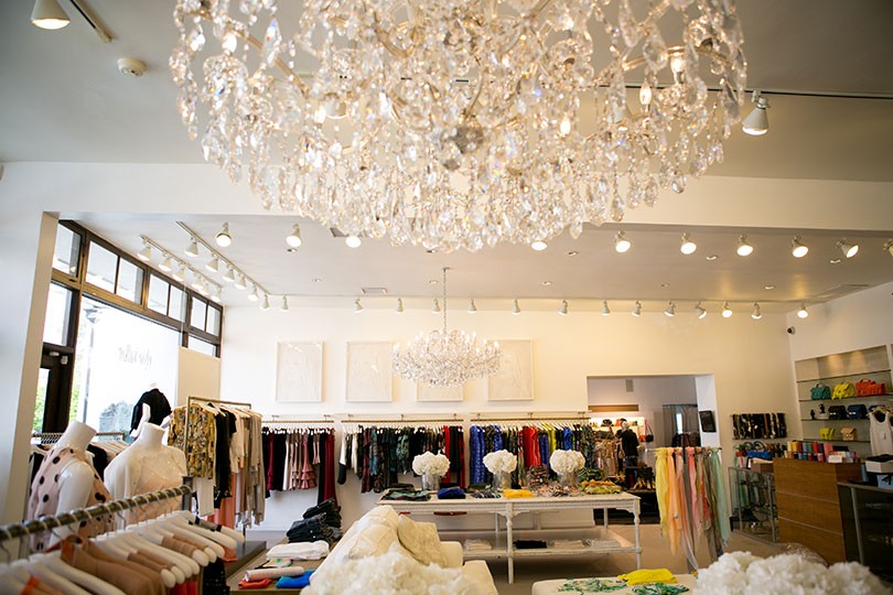 kalmeren Gluren Dood in de wereld Elyse Walker Palisades - Clothing store in Los Angeles | YourShoppingMap.com kalmeren Gluren Dood in de wereld Elyse Walker Palisades - Clothing store in Los Angeles | YourShoppingMap.com