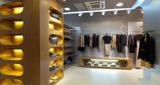 Claudio Miceli Donna