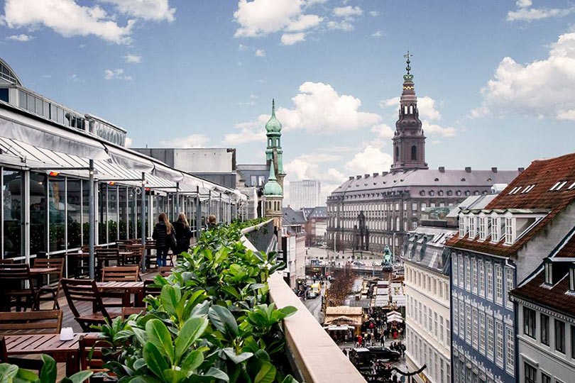 Diplomati afgår Redaktør Illum - Clothing store in Copenhagen | YourShoppingMap.com