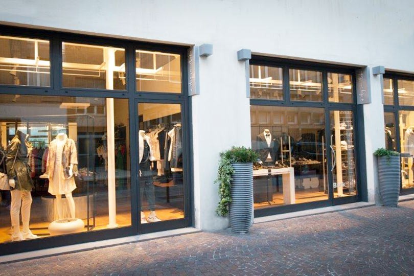 Quattro Stagioni Studio Abbigliamento Uomo Donna A Sassuolo Shoppingmap It