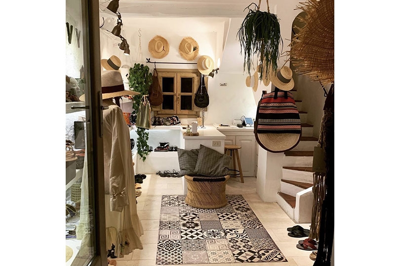 Ivy Bazar San Pantaleo
