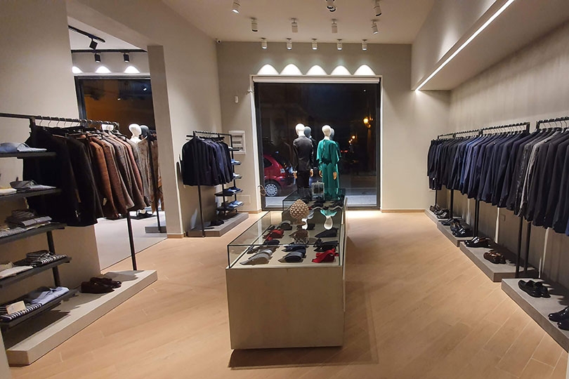 L'Ottagono - Clothing store in Siderno | YourShoppingMap.com