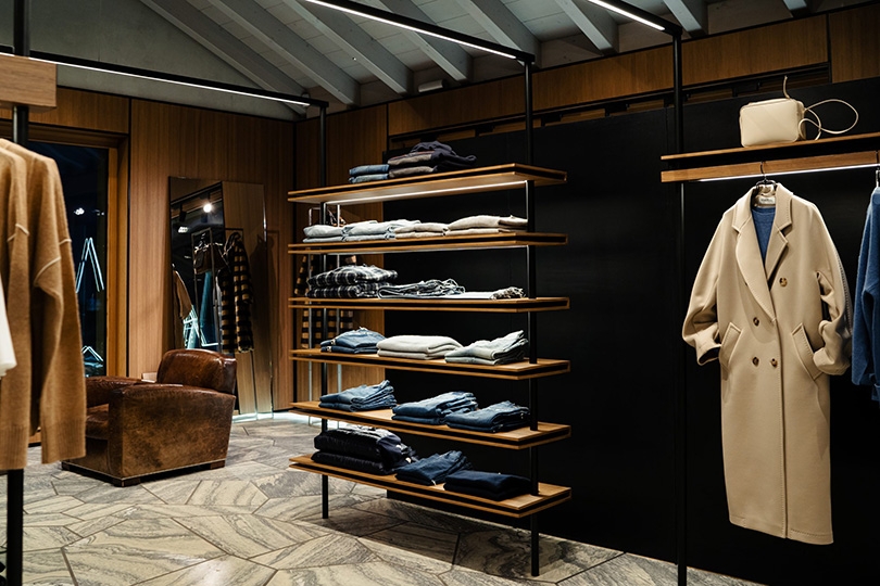 Lungolivigno Fashion Woman