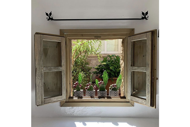 Ivy Bazar San Pantaleo